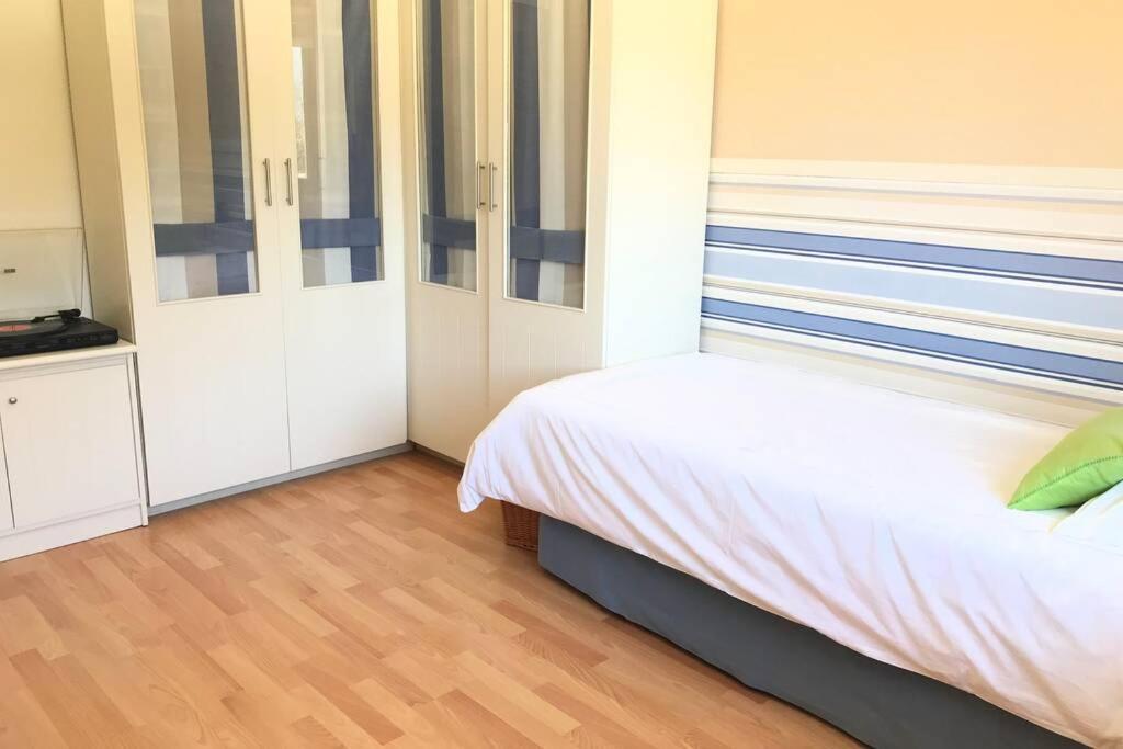 Apartamento En Primera Linea De Playa A Guarda Bagian luar foto